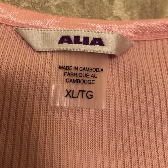 ALIA NWT XL PINK SLEEVELESS SHELL ROUND NECK SOFT STRETCHY 100% POLYESTER #030 - Picture 3 of 11